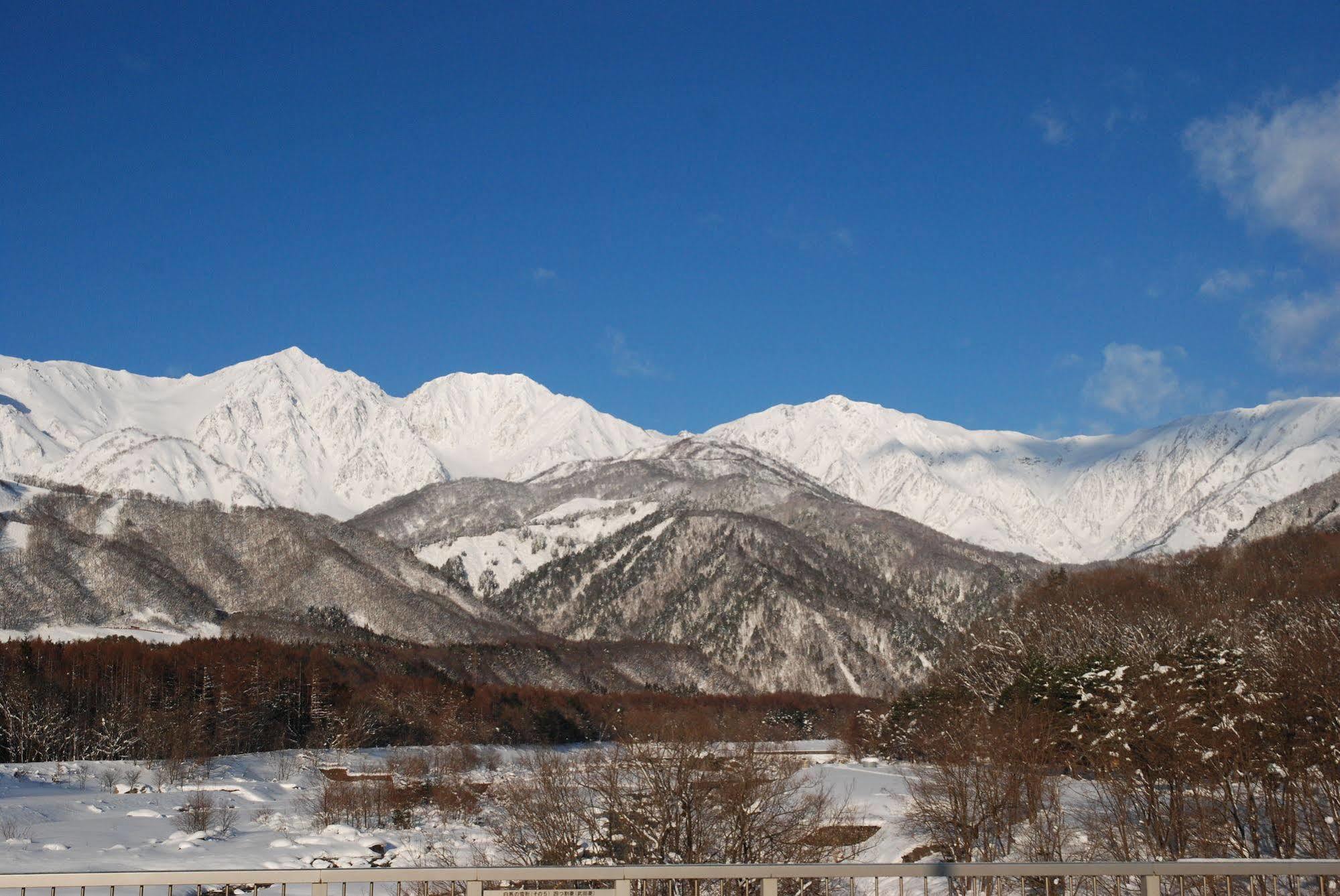 Courtyard By Marriott Hakuba Hotel Buitenkant foto